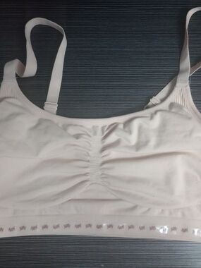 YITTY Beige Wireless Seamless Bralette Size 3x/4x NWOT